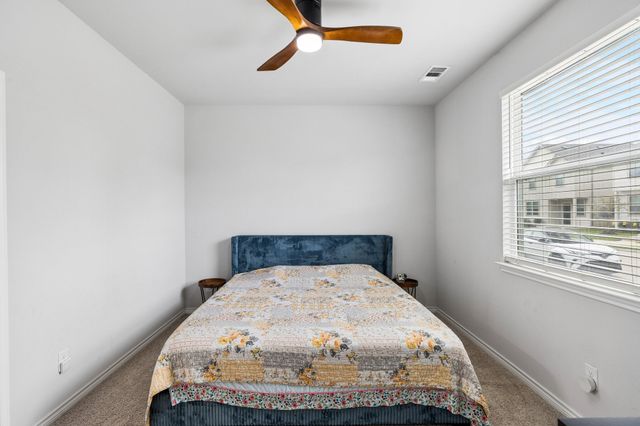 5725 Willamette Drive, Fort Worth, TX 76119