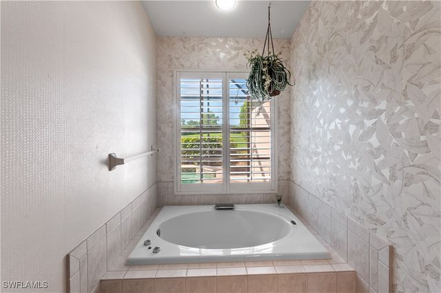 13360 Southampton DR, Bonita Springs, FL 34135