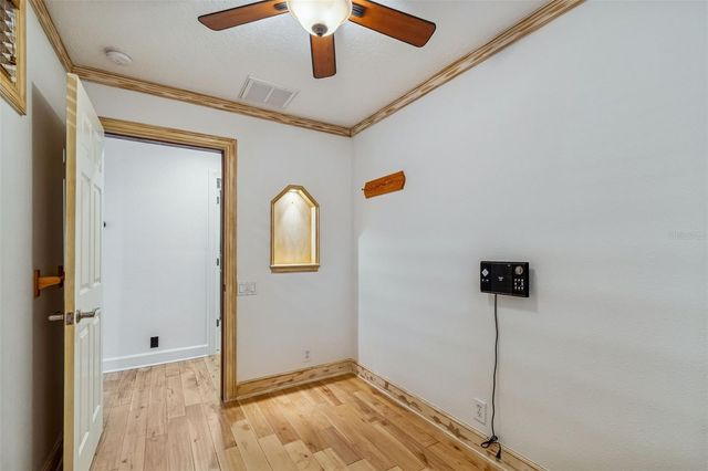 1130 ANCLOTE RD, Tarpon Springs, FL 34689