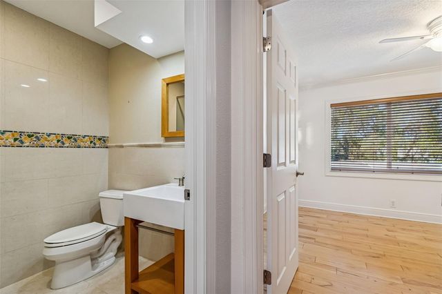 1130 ANCLOTE RD, Tarpon Springs, FL 34689