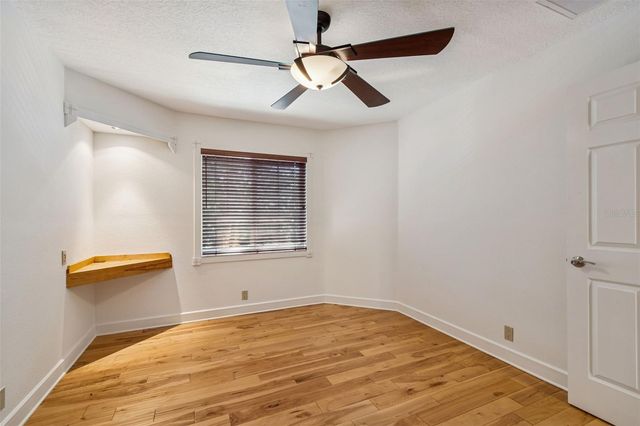 1130 ANCLOTE RD, Tarpon Springs, FL 34689