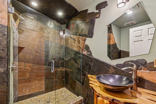 1130 ANCLOTE RD, Tarpon Springs, FL 34689