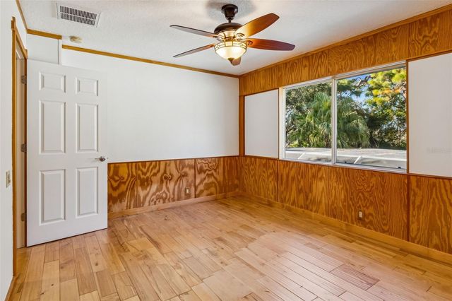 1130 ANCLOTE RD, Tarpon Springs, FL 34689