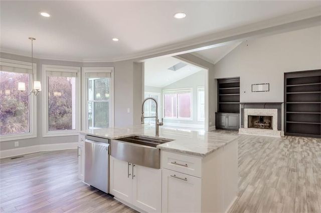 1440 Chattahoochee Run Drive, Suwanee, GA 30024