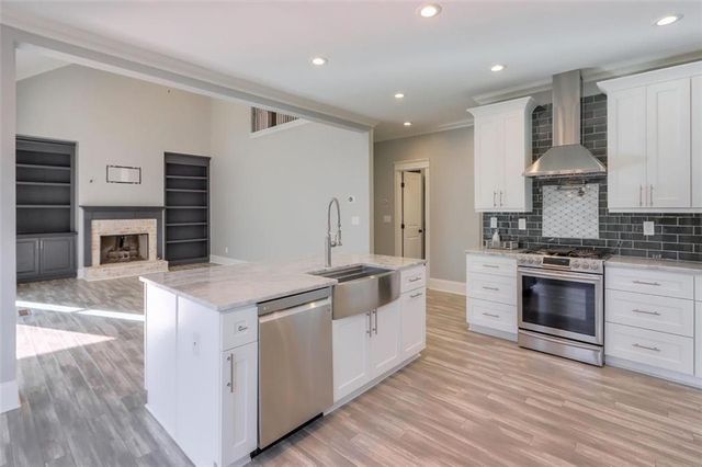 1440 Chattahoochee Run Drive, Suwanee, GA 30024