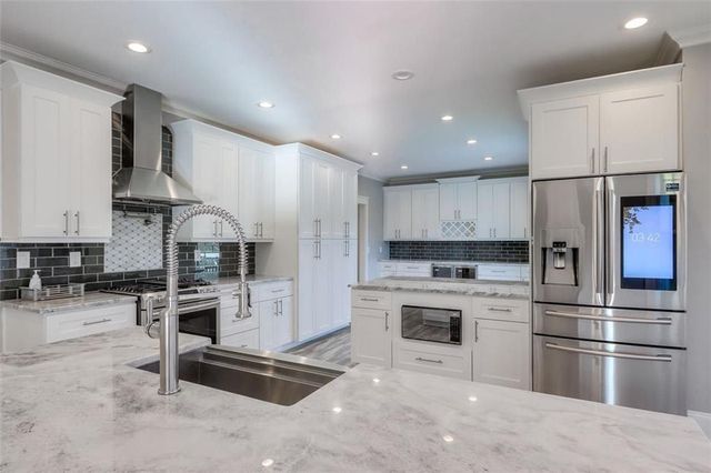 1440 Chattahoochee Run Drive, Suwanee, GA 30024