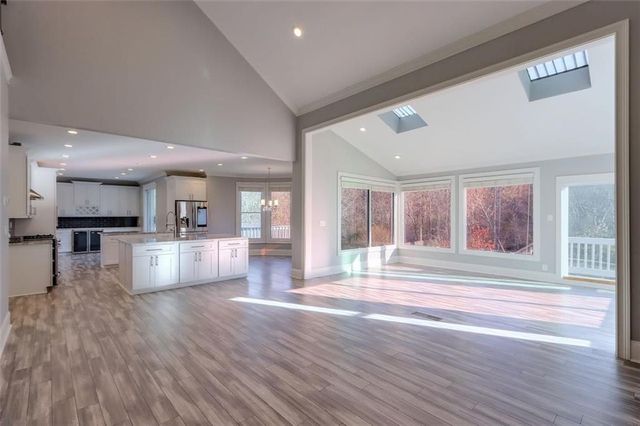 1440 Chattahoochee Run Drive, Suwanee, GA 30024
