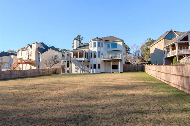 1440 Chattahoochee Run Drive, Suwanee, GA 30024