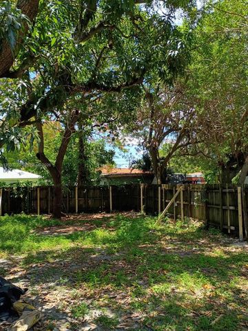 944 NW 51st Street, Miami, FL 33127