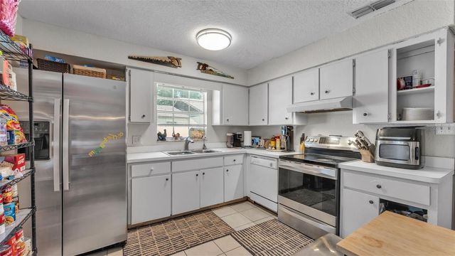 626 SWISS DRIVE, Lakeland, FL 33810