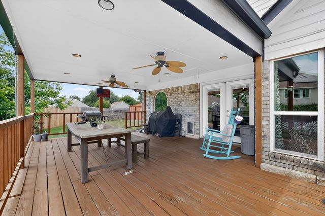 233 Brittany Court, Euless, TX 76039