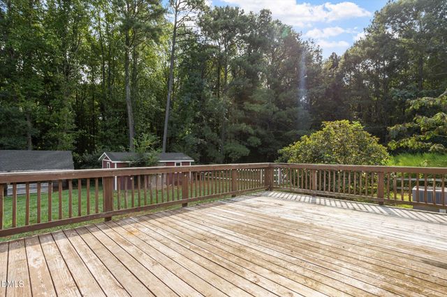 104 Riverbend Drive, Clayton, NC 27527