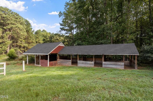 104 Riverbend Drive, Clayton, NC 27527