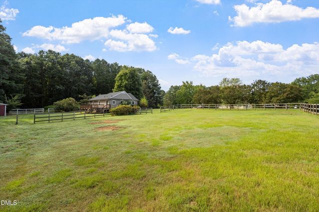 104 Riverbend Drive, Clayton, NC 27527
