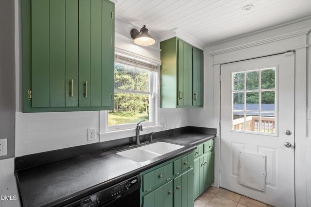 104 Riverbend Drive, Clayton, NC 27527