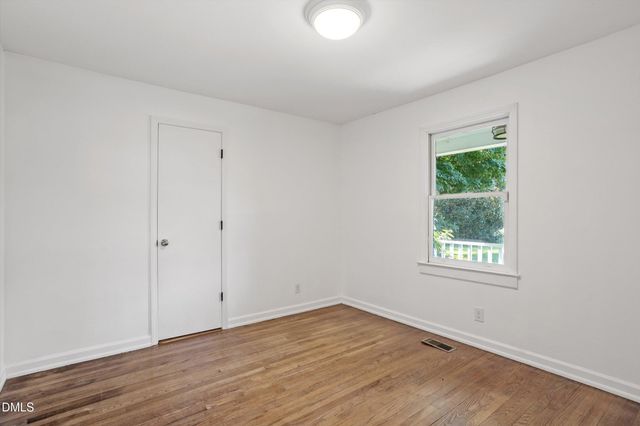 104 Riverbend Drive, Clayton, NC 27527