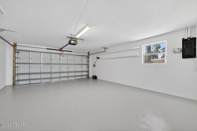 227 S Wedgewood Circle S, Ormond Beach, FL 32176