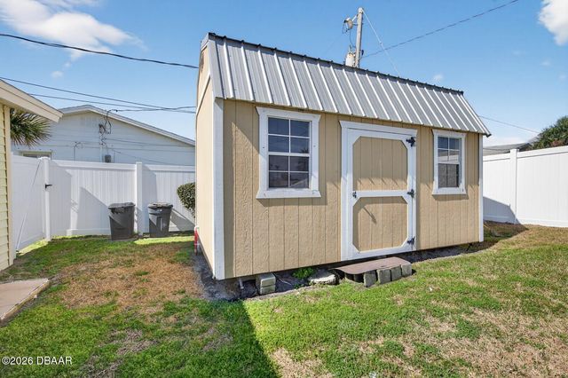 227 S Wedgewood Circle S, Ormond Beach, FL 32176