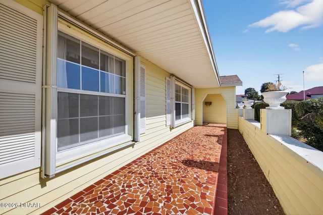 227 S Wedgewood Circle S, Ormond Beach, FL 32176