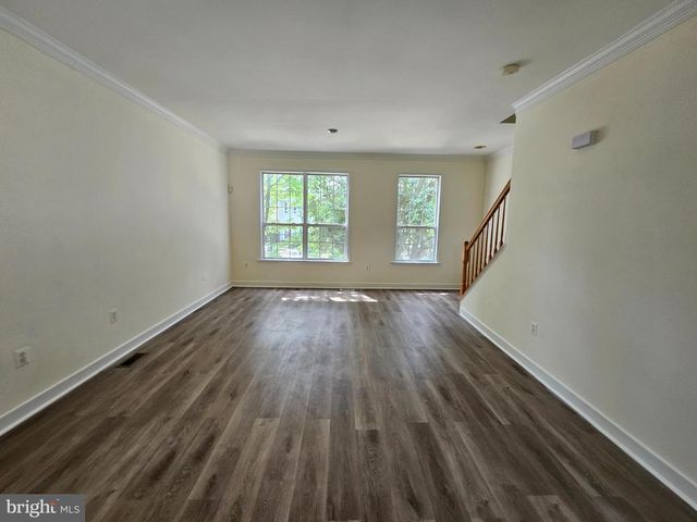 13036 TAXI DR, Woodbridge, VA 22193