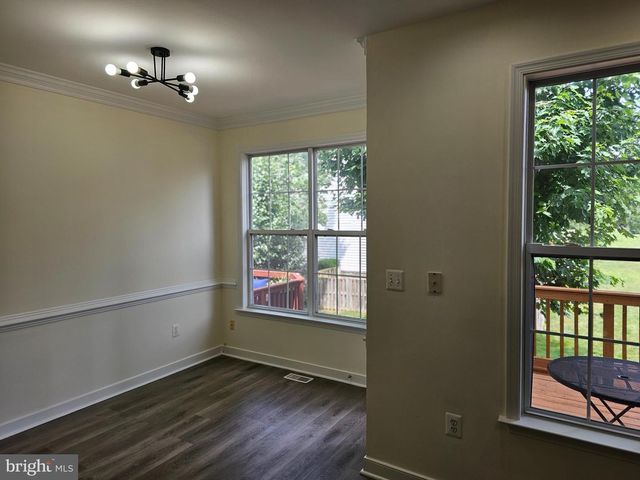 13036 TAXI DR, Woodbridge, VA 22193