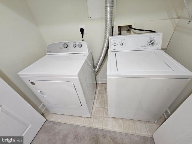 13036 TAXI DR, Woodbridge, VA 22193