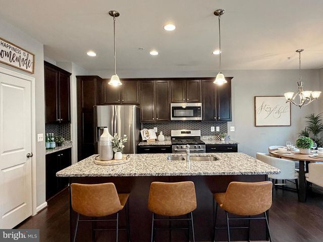 379 BUCKEYE CIR, La Plata, MD 20646