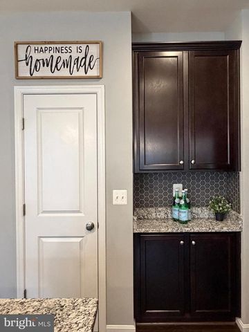 379 BUCKEYE CIR, La Plata, MD 20646