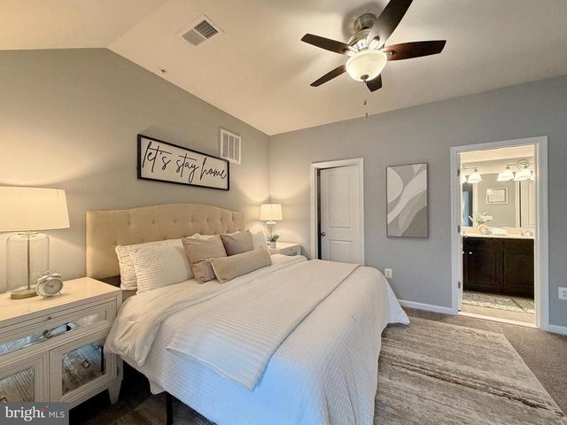 379 BUCKEYE CIR, La Plata, MD 20646