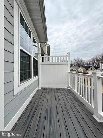 379 BUCKEYE CIR, La Plata, MD 20646