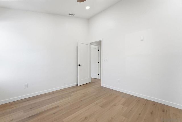 5067 Alumni Pl, San Diego, CA 92115