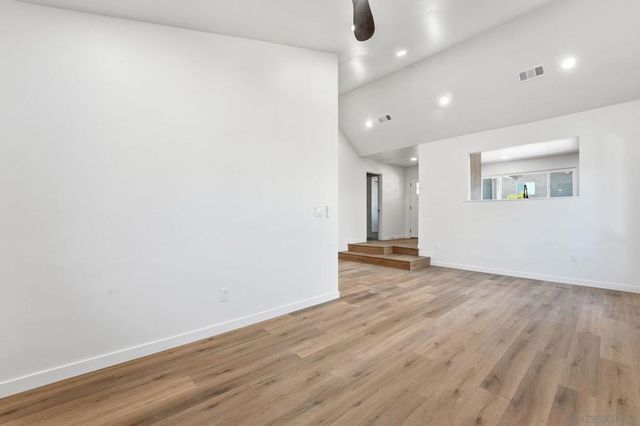 5067 Alumni Pl, San Diego, CA 92115