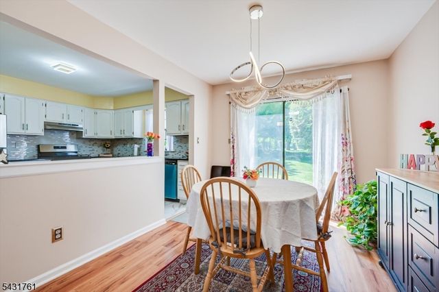 1402 Maplecrest Rd, Edison Twp., NJ 08820