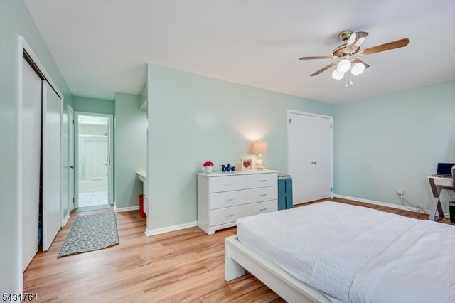 1402 Maplecrest Rd, Edison Twp., NJ 08820