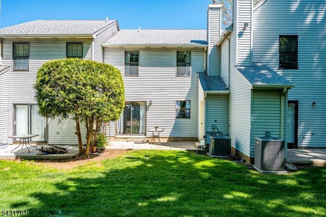 1402 Maplecrest Rd, Edison Twp., NJ 08820