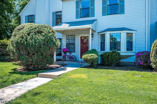 1402 Maplecrest Rd, Edison Twp., NJ 08820