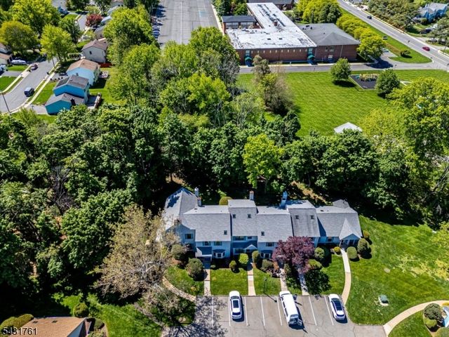 1402 Maplecrest Rd, Edison Twp., NJ 08820