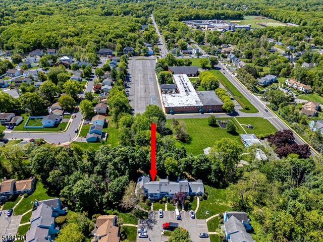 1402 Maplecrest Rd, Edison Twp., NJ 08820