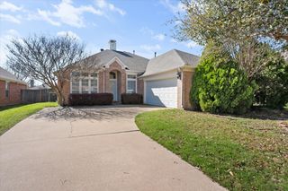 6604 High Brook Drive, Fort Worth, TX 76132