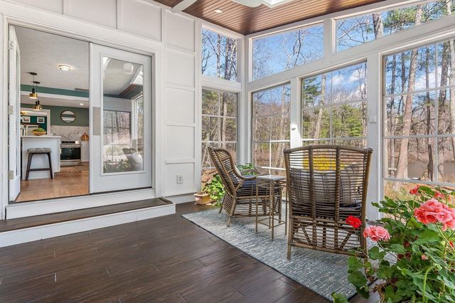 7 Millstream Drive, Exeter, NH 03833