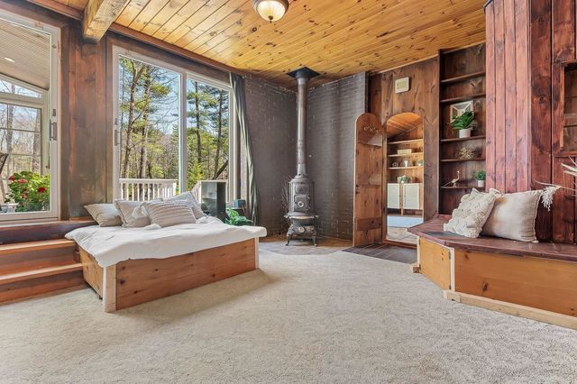 7 Millstream Drive, Exeter, NH 03833