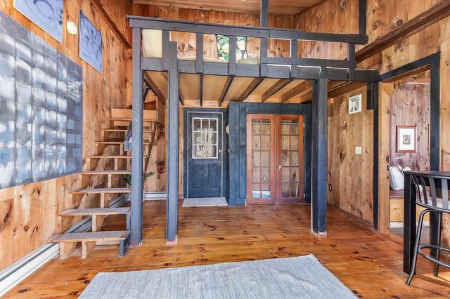 7 Millstream Drive, Exeter, NH 03833