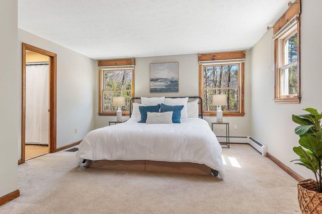 7 Millstream Drive, Exeter, NH 03833