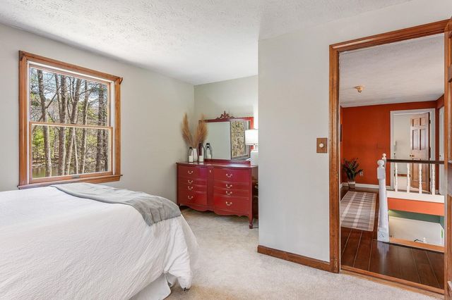 7 Millstream Drive, Exeter, NH 03833