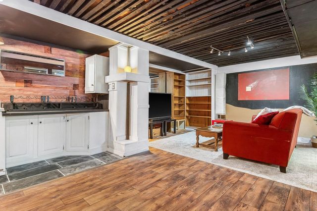 7 Millstream Drive, Exeter, NH 03833