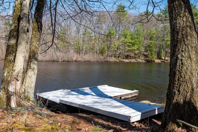7 Millstream Drive, Exeter, NH 03833
