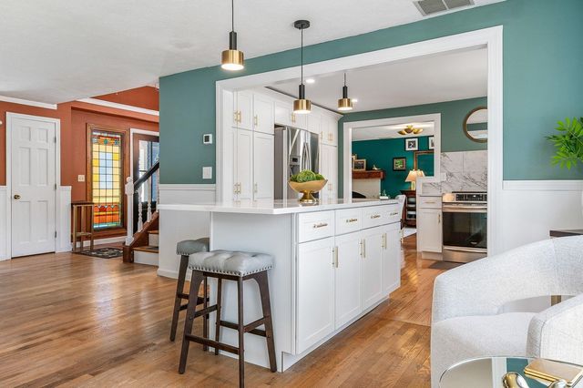 7 Millstream Drive, Exeter, NH 03833