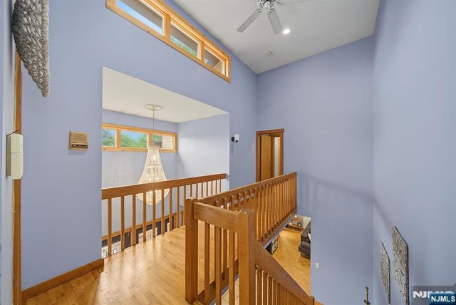4 Skytop Drive, Denville Township, NJ 07834