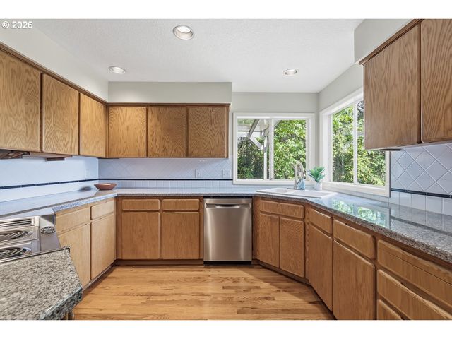 9675 Sw 163RD Ave, Beaverton, OR 97007