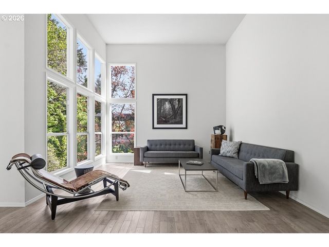 9675 Sw 163RD Ave, Beaverton, OR 97007